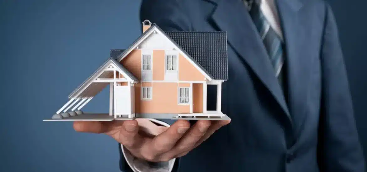 le bts immobilier de l'esg immobilier contenu et débouchés de la formation